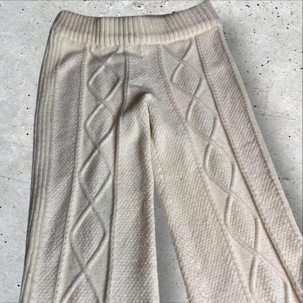 Edikted Knitted Pants Women’s Ray Cable Stitch Knit Flare Sweater Pants Size S - Picture 1 of 6
